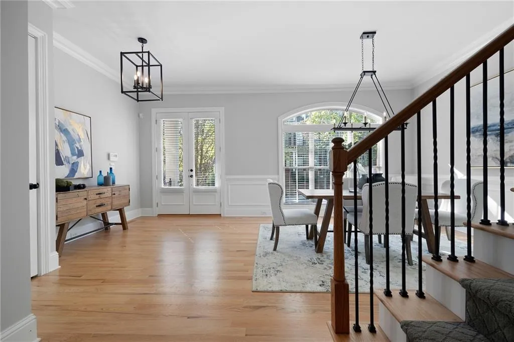 137 Alderwood Hill, Sandy Springs, Georgia 30328, 4 Bedrooms Bedrooms, ,4 BathroomsBathrooms,Residential,Sold,137 Alderwood Hill,7486671