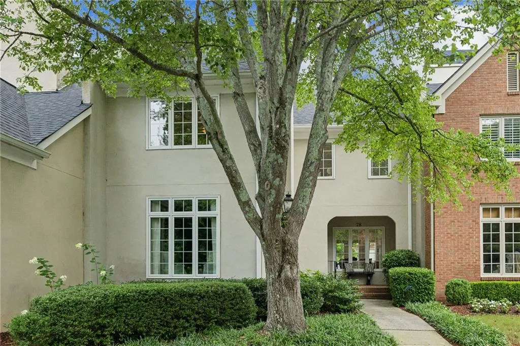 78 Paces West Circle Nw, Atlanta, Georgia 30327, 3 Bedrooms Bedrooms, ,2 BathroomsBathrooms,Residential,For Sale,78 Paces West Circle Nw,7654106