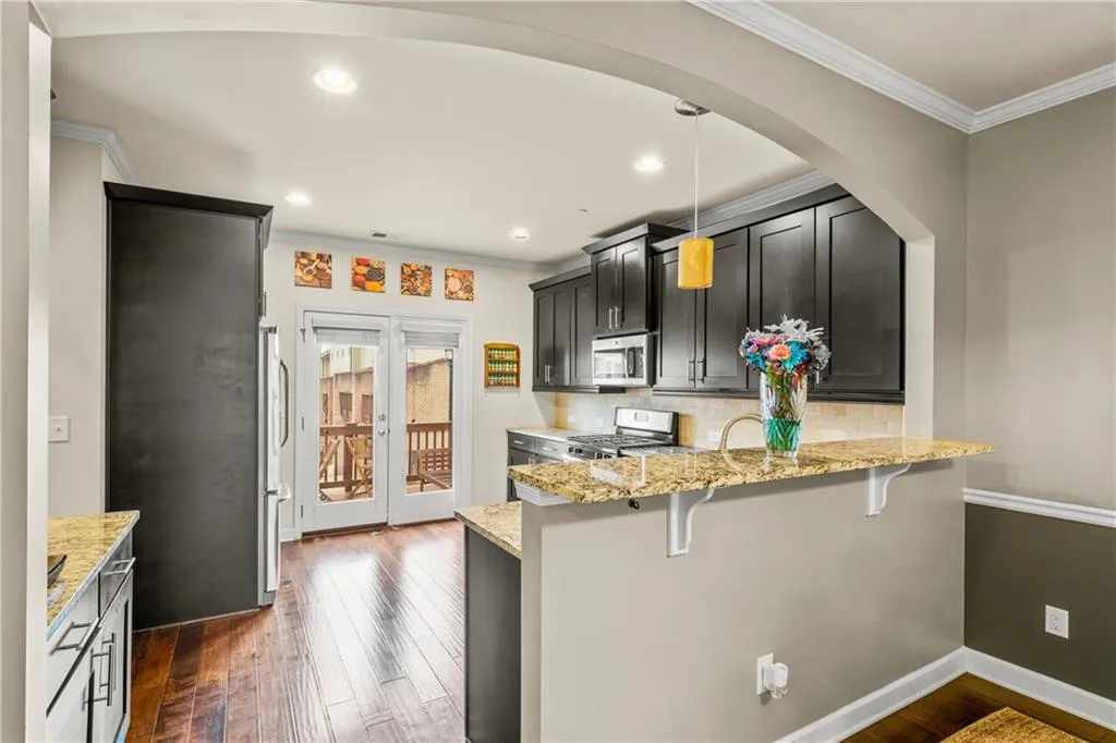 7536 Highlands Point, Atlanta, Georgia 30328, 3 Bedrooms Bedrooms, ,3 BathroomsBathrooms,Residential,Sold,7536 Highlands Point,7212678