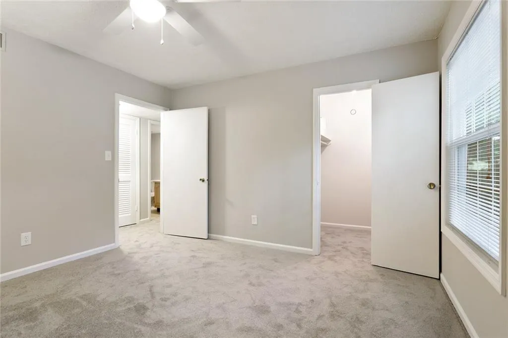 725 Dalrymple Road Unit 1b, Sandy Springs, Georgia 30328, 2 Bedrooms Bedrooms, ,2 BathroomsBathrooms,Residential,Sold,725 Dalrymple Road Unit 1b,5861384