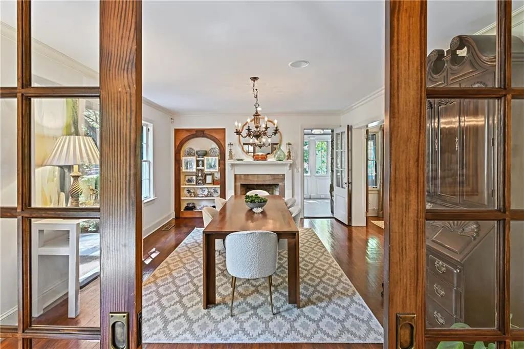 400 Pine Tree Drive Ne, Atlanta, Georgia 30305, 4 Bedrooms Bedrooms, ,4 BathroomsBathrooms,Residential,For Sale,400 Pine Tree Drive Ne,7648145