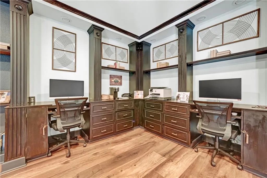 3777 Peachtree Road Ne Unit 1235, Brookhaven, Georgia 30319, 1 Bedroom Bedrooms, ,1 BathroomBathrooms,Residential,For Sale,3777 Peachtree Road Ne Unit 1235,7667202