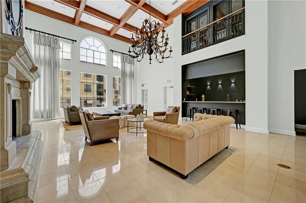 3777 Peachtree Road Ne Unit 1235, Brookhaven, Georgia 30319, 1 Bedroom Bedrooms, ,1 BathroomBathrooms,Residential,For Sale,3777 Peachtree Road Ne Unit 1235,7667202