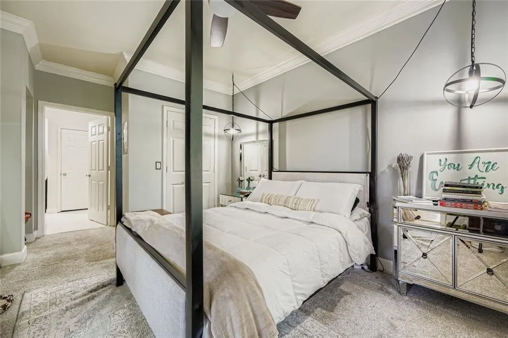 3777 Peachtree Road Ne Unit 1235, Brookhaven, Georgia 30319, 1 Bedroom Bedrooms, ,1 BathroomBathrooms,Residential,For Sale,3777 Peachtree Road Ne Unit 1235,7667202