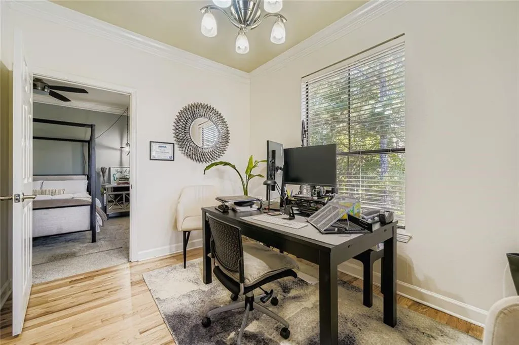 3777 Peachtree Road Ne Unit 1235, Brookhaven, Georgia 30319, 1 Bedroom Bedrooms, ,1 BathroomBathrooms,Residential,For Sale,3777 Peachtree Road Ne Unit 1235,7667202