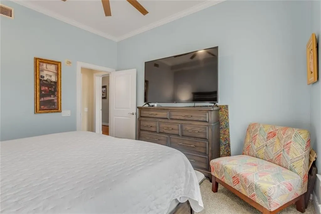 3445 Stratford Road Ne Unit 309, Atlanta, Georgia 30326, 1 Bedroom Bedrooms, ,1 BathroomBathrooms,Residential,Sold,3445 Stratford Road Ne Unit 309,6850877