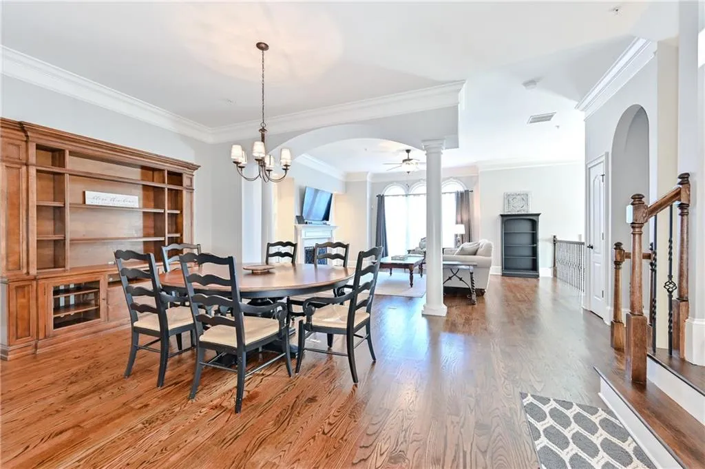 943 Delaronde Court, Atlanta, Georgia 30328, 4 Bedrooms Bedrooms, ,3 BathroomsBathrooms,Residential,Sold,943 Delaronde Court,6784697