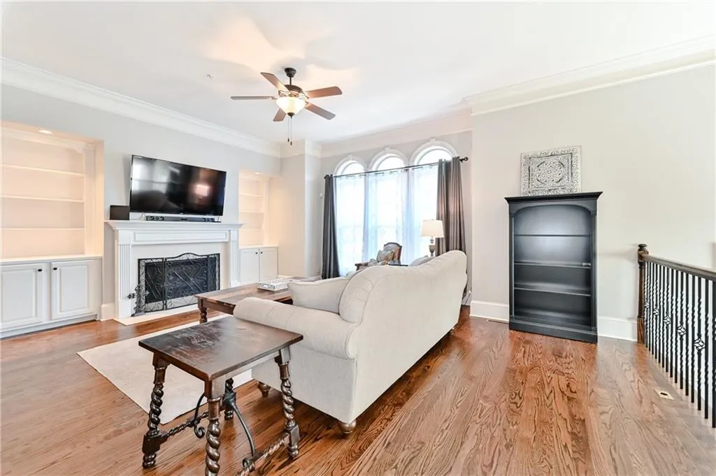 943 Delaronde Court, Atlanta, Georgia 30328, 4 Bedrooms Bedrooms, ,3 BathroomsBathrooms,Residential,Sold,943 Delaronde Court,6784697