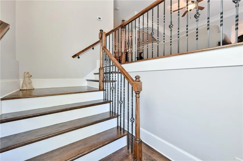 943 Delaronde Court, Atlanta, Georgia 30328, 4 Bedrooms Bedrooms, ,3 BathroomsBathrooms,Residential,Sold,943 Delaronde Court,6784697