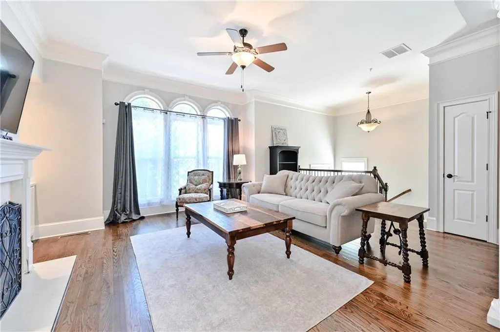 943 Delaronde Court, Atlanta, Georgia 30328, 4 Bedrooms Bedrooms, ,3 BathroomsBathrooms,Residential,Sold,943 Delaronde Court,6784697