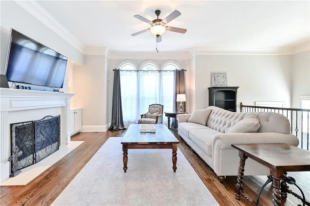 943 Delaronde Court, Atlanta, Georgia 30328, 4 Bedrooms Bedrooms, ,3 BathroomsBathrooms,Residential,Sold,943 Delaronde Court,6784697