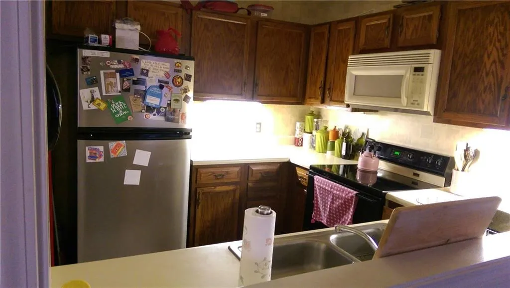 203 Abingdon Way, Atlanta, Georgia 30328, 1 Bedroom Bedrooms, ,1 BathroomBathrooms,Residential,Sold,203 Abingdon Way,5805915