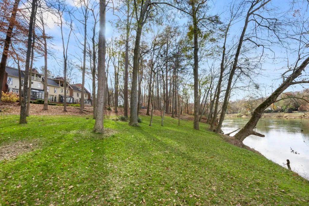 4458 Paces Battle Nw, Atlanta, Georgia 30327, 4 Bedrooms Bedrooms, ,4 BathroomsBathrooms,Residential,Sold,4458 Paces Battle Nw,7499407