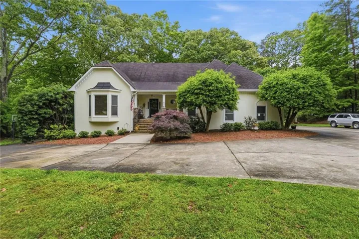 659 Hidden Branches Trail, Canton, Georgia 30115