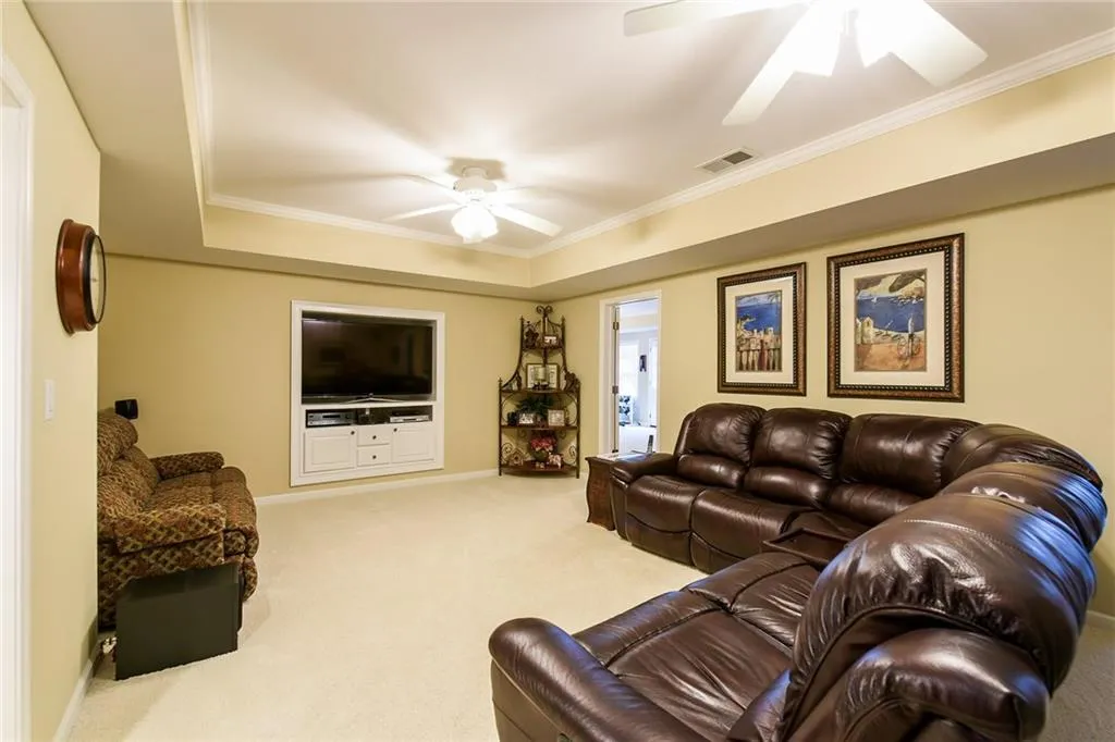 320 Hunting View Court, Sandy Springs, Georgia 30328, 5 Bedrooms Bedrooms, ,4 BathroomsBathrooms,Residential,Sold,320 Hunting View Court,5837846