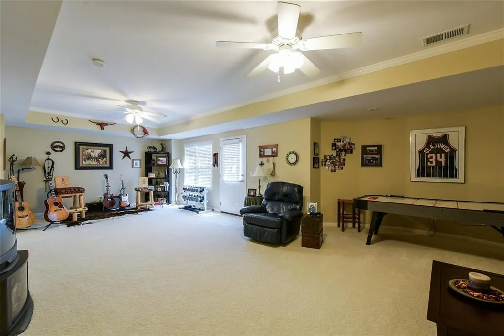 320 Hunting View Court, Sandy Springs, Georgia 30328, 5 Bedrooms Bedrooms, ,4 BathroomsBathrooms,Residential,Sold,320 Hunting View Court,5837846