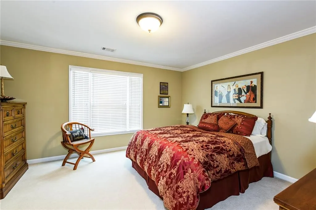 320 Hunting View Court, Sandy Springs, Georgia 30328, 5 Bedrooms Bedrooms, ,4 BathroomsBathrooms,Residential,Sold,320 Hunting View Court,5837846