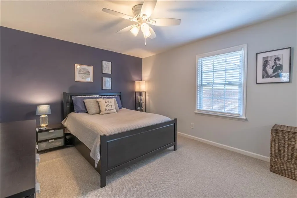 6700 Roswell Road Unit 33b, Atlanta, Georgia 30328, 2 Bedrooms Bedrooms, ,1 BathroomBathrooms,Residential,Sold,6700 Roswell Road Unit 33b,6839018