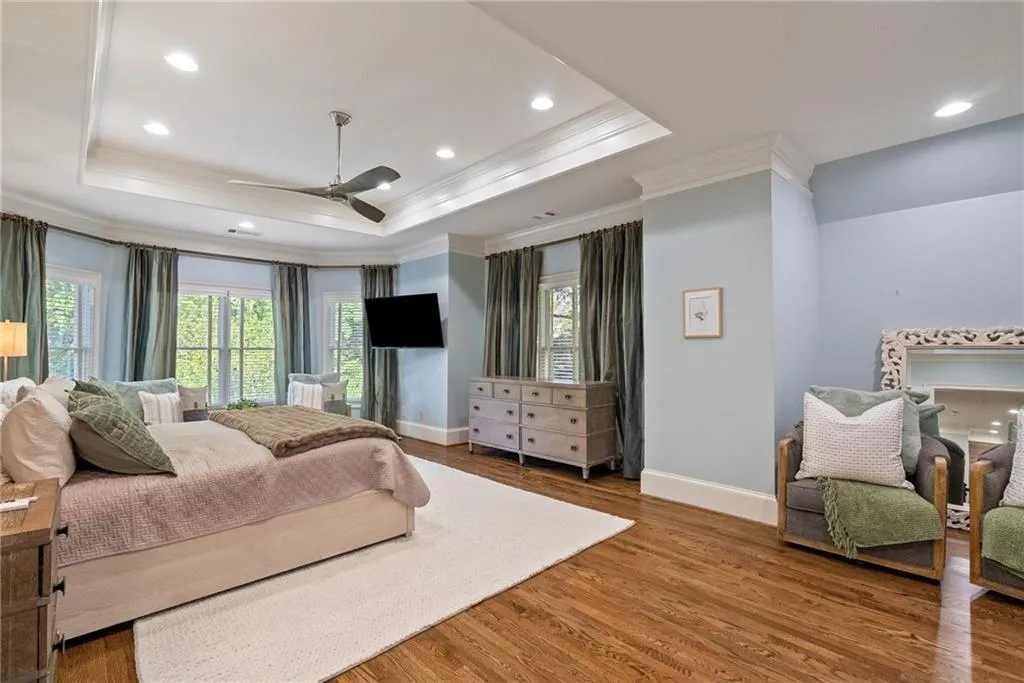 3283 Stratfield Drive Ne, Brookhaven, Georgia 30319, 7 Bedrooms Bedrooms, ,6 BathroomsBathrooms,Residential,For Sale,3283 Stratfield Drive Ne,7646074