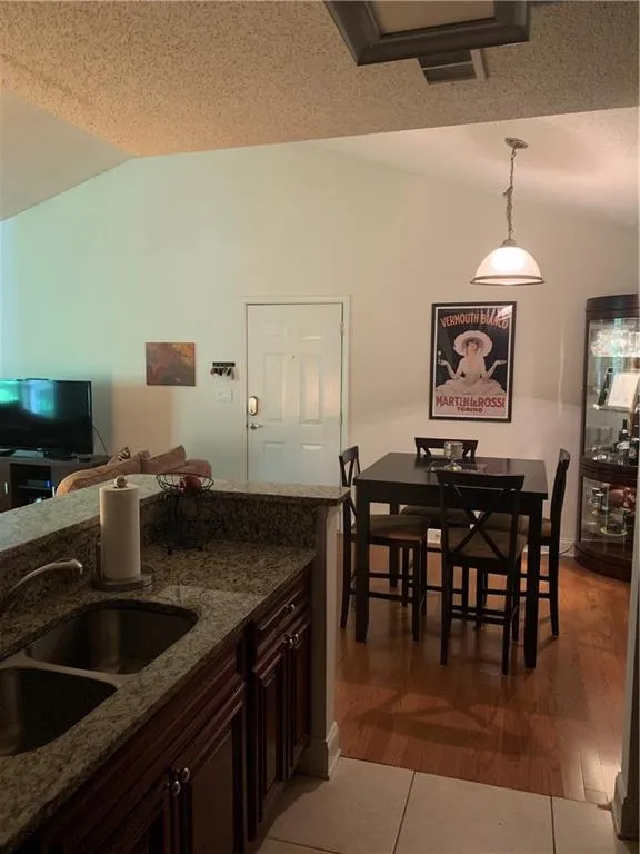 4302 Santa Fe Parkway, Sandy Springs, Georgia 30350, 3 Bedrooms Bedrooms, ,2 BathroomsBathrooms,Residential,Sold,4302 Santa Fe Parkway,6738546