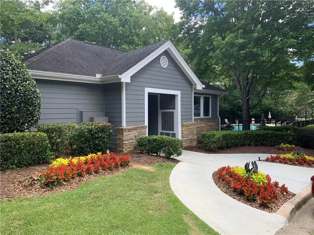 4302 Santa Fe Parkway, Sandy Springs, Georgia 30350, 3 Bedrooms Bedrooms, ,2 BathroomsBathrooms,Residential,Sold,4302 Santa Fe Parkway,6738546