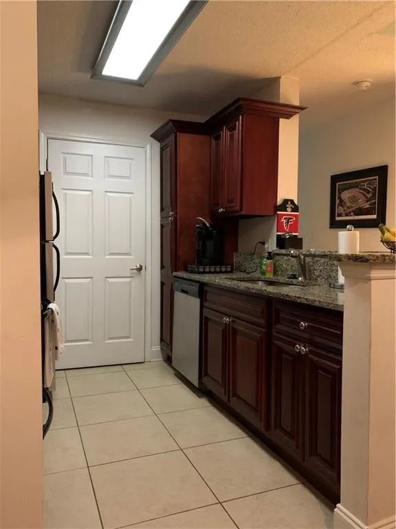 4302 Santa Fe Parkway, Sandy Springs, Georgia 30350, 3 Bedrooms Bedrooms, ,2 BathroomsBathrooms,Residential,Sold,4302 Santa Fe Parkway,6738546