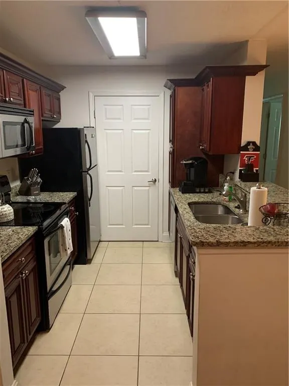 4302 Santa Fe Parkway, Sandy Springs, Georgia 30350, 3 Bedrooms Bedrooms, ,2 BathroomsBathrooms,Residential,Sold,4302 Santa Fe Parkway,6738546