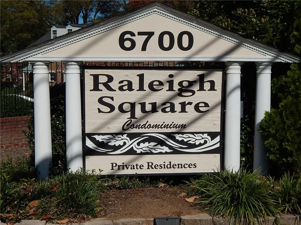 6700 Roswell Road Unit 11a, Atlanta, Georgia 30328, 3 Bedrooms Bedrooms, ,2 BathroomsBathrooms,Residential,Sold,6700 Roswell Road Unit 11a,5928449