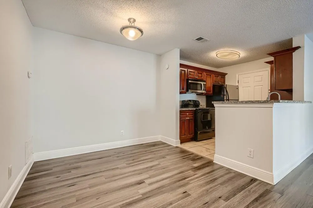 7203 Santa Fe Parkway, Sandy Springs, Georgia 30350, 2 Bedrooms Bedrooms, ,2 BathroomsBathrooms,Residential,Sold,7203 Santa Fe Parkway,6995581