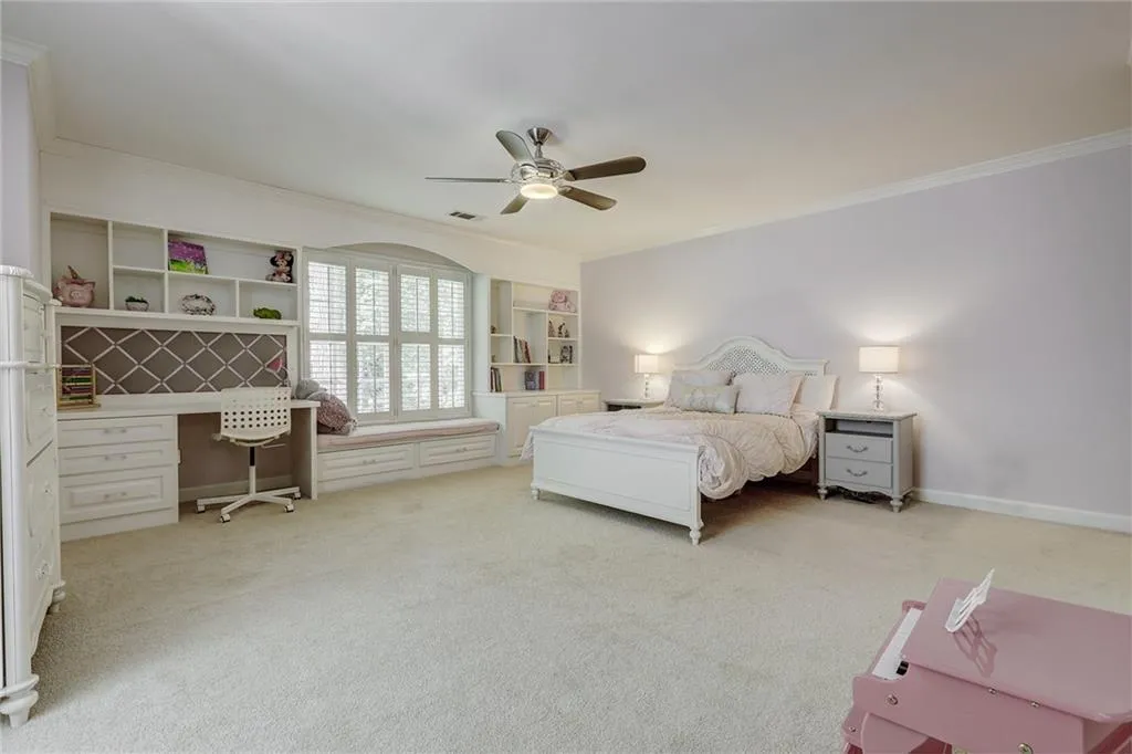 335 Old Powers Lane, Atlanta, Georgia 30327, 5 Bedrooms Bedrooms, ,5 BathroomsBathrooms,Residential,Sold,335 Old Powers Lane,6066203