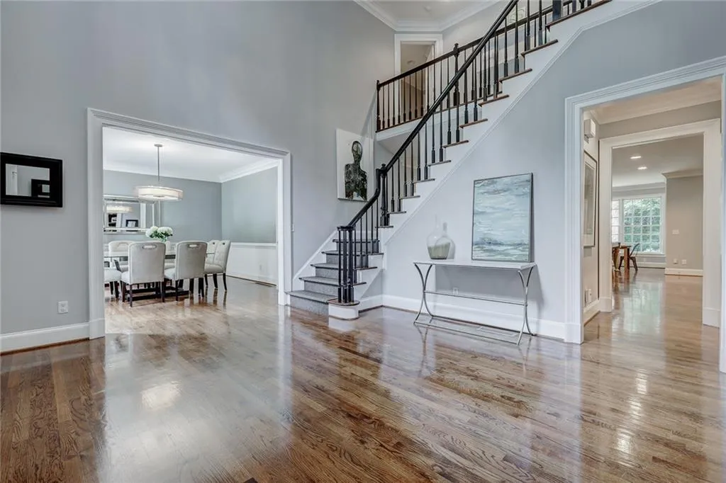335 Old Powers Lane, Atlanta, Georgia 30327, 5 Bedrooms Bedrooms, ,5 BathroomsBathrooms,Residential,Sold,335 Old Powers Lane,6066203