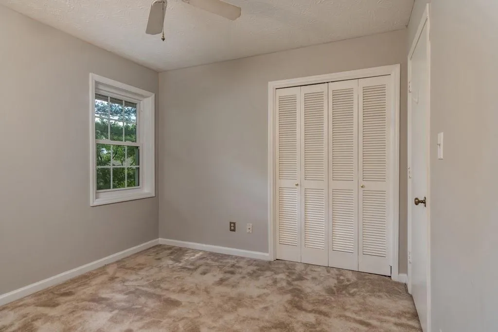 7750 Roswell Road Unit 1a, Atlanta, Georgia 30350, 3 Bedrooms Bedrooms, ,2 BathroomsBathrooms,Residential,Sold,7750 Roswell Road Unit 1a,6550356