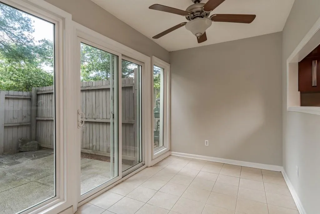 7750 Roswell Road Unit 1a, Atlanta, Georgia 30350, 3 Bedrooms Bedrooms, ,2 BathroomsBathrooms,Residential,Sold,7750 Roswell Road Unit 1a,6550356