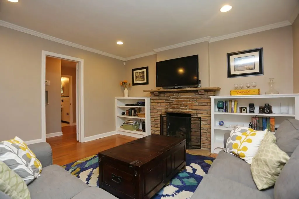 6039 Harleston Road, Sandy Springs, Georgia 30328, 3 Bedrooms Bedrooms, ,2 BathroomsBathrooms,Residential,Sold,6039 Harleston Road,5670115 6039 Harleston Road, Sandy Springs, Georgia 30328, 3 Bedrooms Bedrooms, ,2 BathroomsBathrooms,Residential,Sold,6039 Harleston Road,5670115