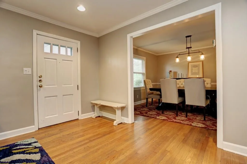 6039 Harleston Road, Sandy Springs, Georgia 30328, 3 Bedrooms Bedrooms, ,2 BathroomsBathrooms,Residential,Sold,6039 Harleston Road,5670115 6039 Harleston Road, Sandy Springs, Georgia 30328, 3 Bedrooms Bedrooms, ,2 BathroomsBathrooms,Residential,Sold,6039 Harleston Road,5670115