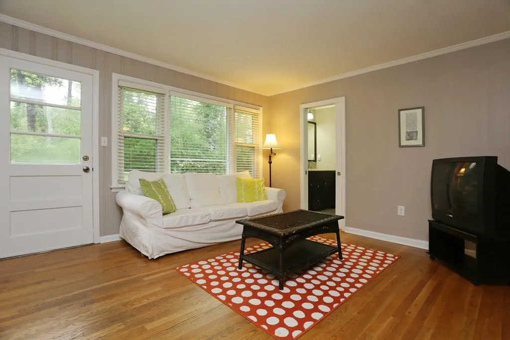 6039 Harleston Road, Sandy Springs, Georgia 30328, 3 Bedrooms Bedrooms, ,2 BathroomsBathrooms,Residential,Sold,6039 Harleston Road,5670115 6039 Harleston Road, Sandy Springs, Georgia 30328, 3 Bedrooms Bedrooms, ,2 BathroomsBathrooms,Residential,Sold,6039 Harleston Road,5670115