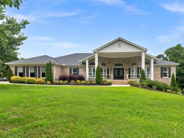 25 Walnut Lane, Covington, Georgia 30014
