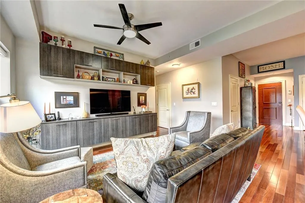200 River Vista Drive Unit 726, Atlanta, Georgia 30339, 2 Bedrooms Bedrooms, ,2 BathroomsBathrooms,Residential,Sold,200 River Vista Drive Unit 726,6054716