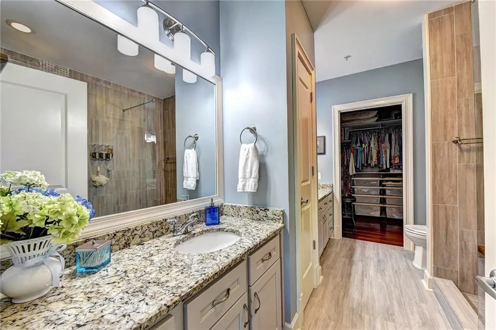 200 River Vista Drive Unit 726, Atlanta, Georgia 30339, 2 Bedrooms Bedrooms, ,2 BathroomsBathrooms,Residential,Sold,200 River Vista Drive Unit 726,6054716