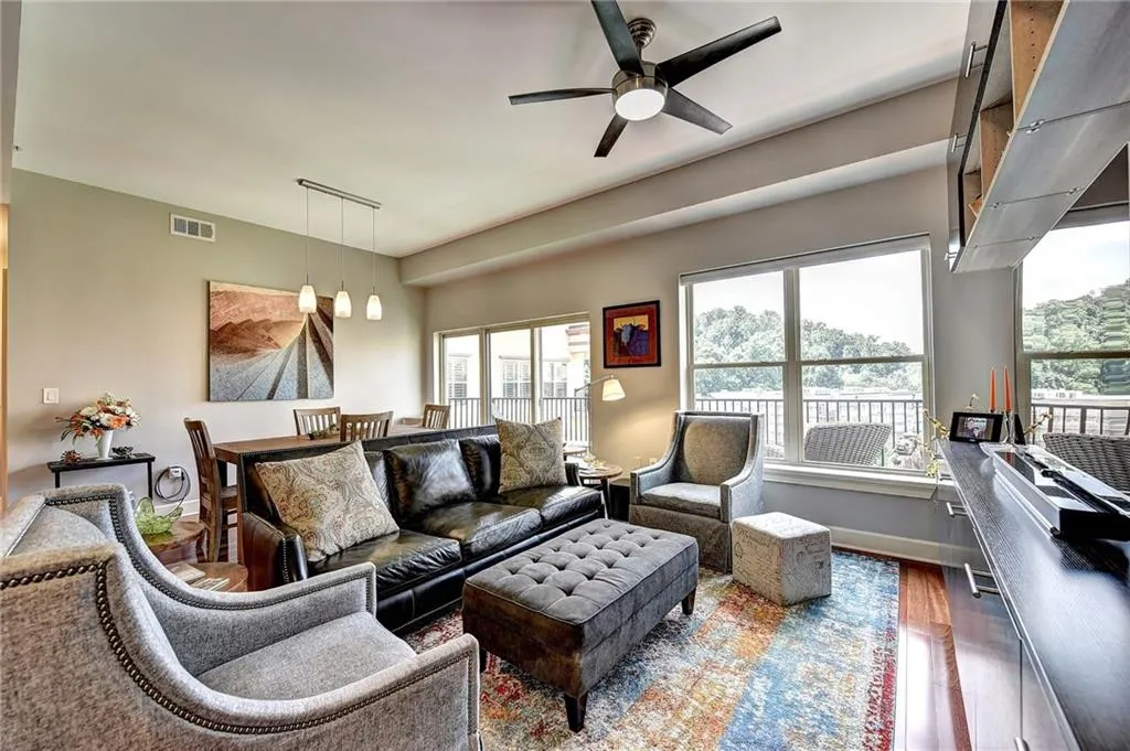 200 River Vista Drive Unit 726, Atlanta, Georgia 30339, 2 Bedrooms Bedrooms, ,2 BathroomsBathrooms,Residential,Sold,200 River Vista Drive Unit 726,6054716