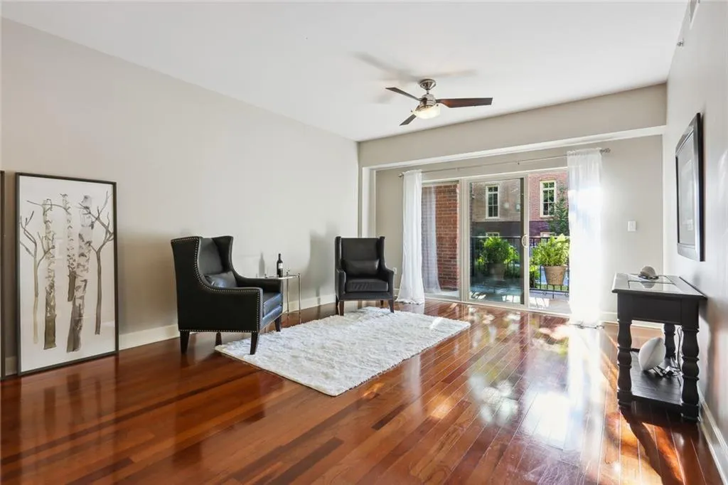 200 River Vista Drive Unit 211, Atlanta, Georgia 30339, 1 Bedroom Bedrooms, ,1 BathroomBathrooms,Residential,Sold,200 River Vista Drive Unit 211,7097957