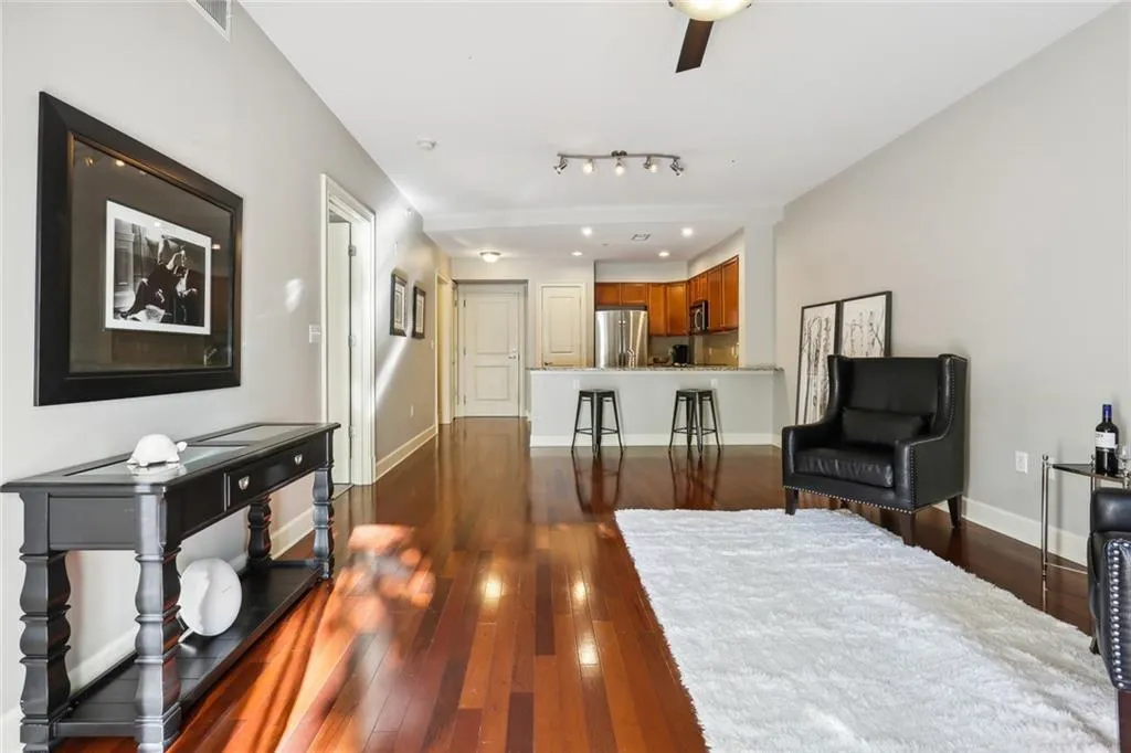 200 River Vista Drive Unit 211, Atlanta, Georgia 30339, 1 Bedroom Bedrooms, ,1 BathroomBathrooms,Residential,Sold,200 River Vista Drive Unit 211,7097957