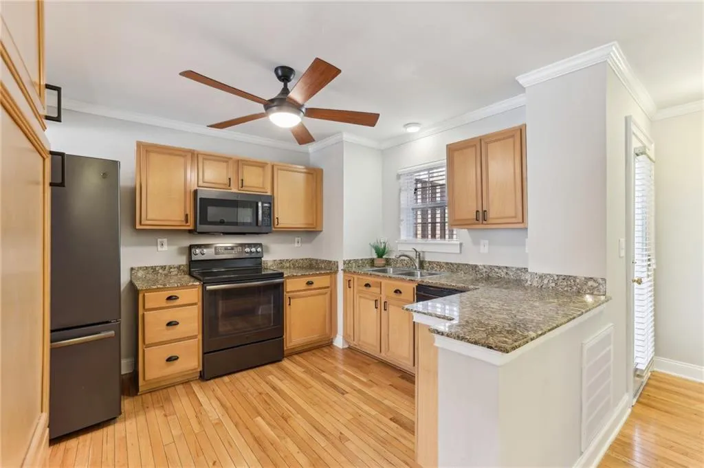 1604 Masons Creek Circle, Atlanta, Georgia 30350, 3 Bedrooms Bedrooms, ,2 BathroomsBathrooms,Residential,Sold,1604 Masons Creek Circle,7533341