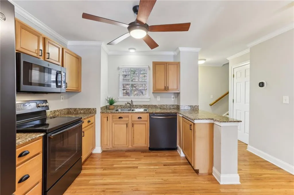 1604 Masons Creek Circle, Atlanta, Georgia 30350, 3 Bedrooms Bedrooms, ,2 BathroomsBathrooms,Residential,Sold,1604 Masons Creek Circle,7533341