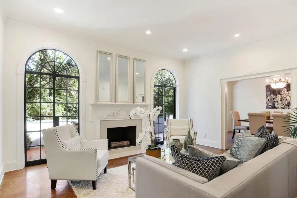 650 Moores Mill Road Nw Unit 24, Atlanta, Georgia 30327, 3 Bedrooms Bedrooms, ,3 BathroomsBathrooms,Residential,Sold,650 Moores Mill Road Nw Unit 24,5922628