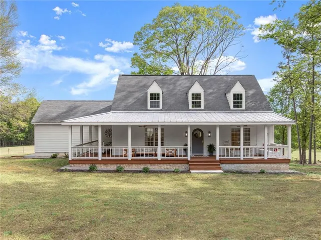 1407 Dixon Bridge Road, Maysville, Georgia 30558