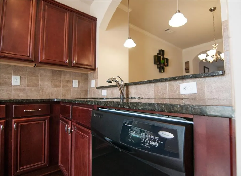 7390 Glisten Avenue Unit 84, Atlanta, Georgia 30328, 3 Bedrooms Bedrooms, ,3 BathroomsBathrooms,Residential,Sold,7390 Glisten Avenue Unit 84,5981248