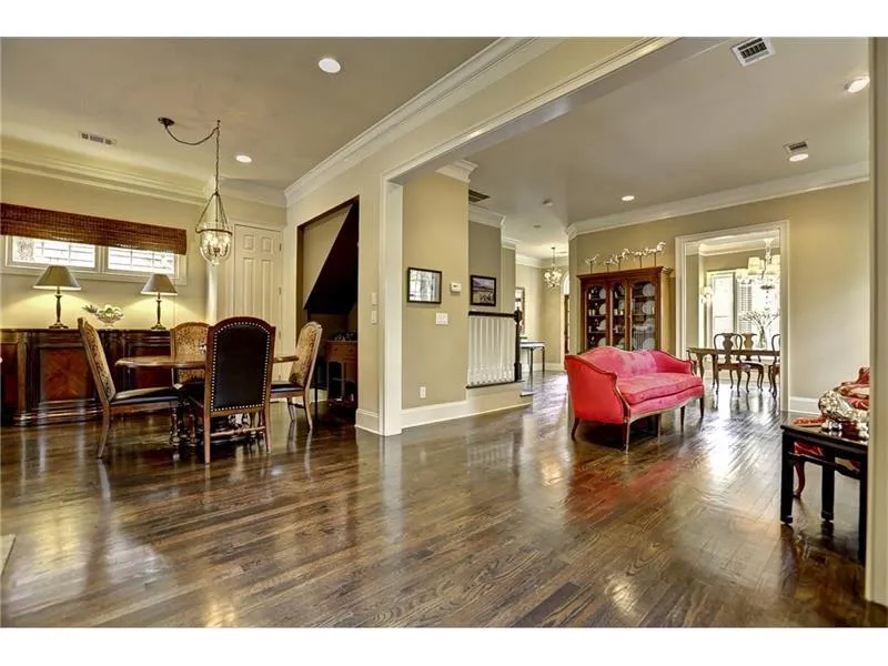 54 W Belle Isle Road, Atlanta, Georgia 30342, 3 Bedrooms Bedrooms, ,2 BathroomsBathrooms,Residential,Sold,54 W Belle Isle Road,5660492