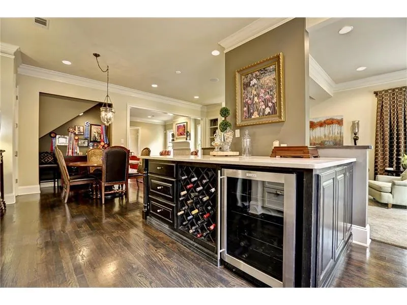 54 W Belle Isle Road, Atlanta, Georgia 30342, 3 Bedrooms Bedrooms, ,2 BathroomsBathrooms,Residential,Sold,54 W Belle Isle Road,5660492