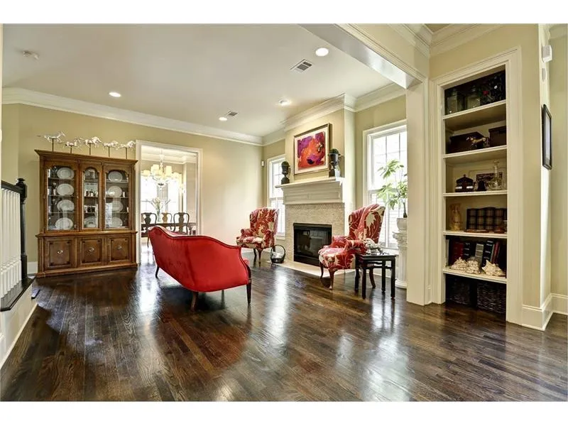 54 W Belle Isle Road, Atlanta, Georgia 30342, 3 Bedrooms Bedrooms, ,2 BathroomsBathrooms,Residential,Sold,54 W Belle Isle Road,5660492